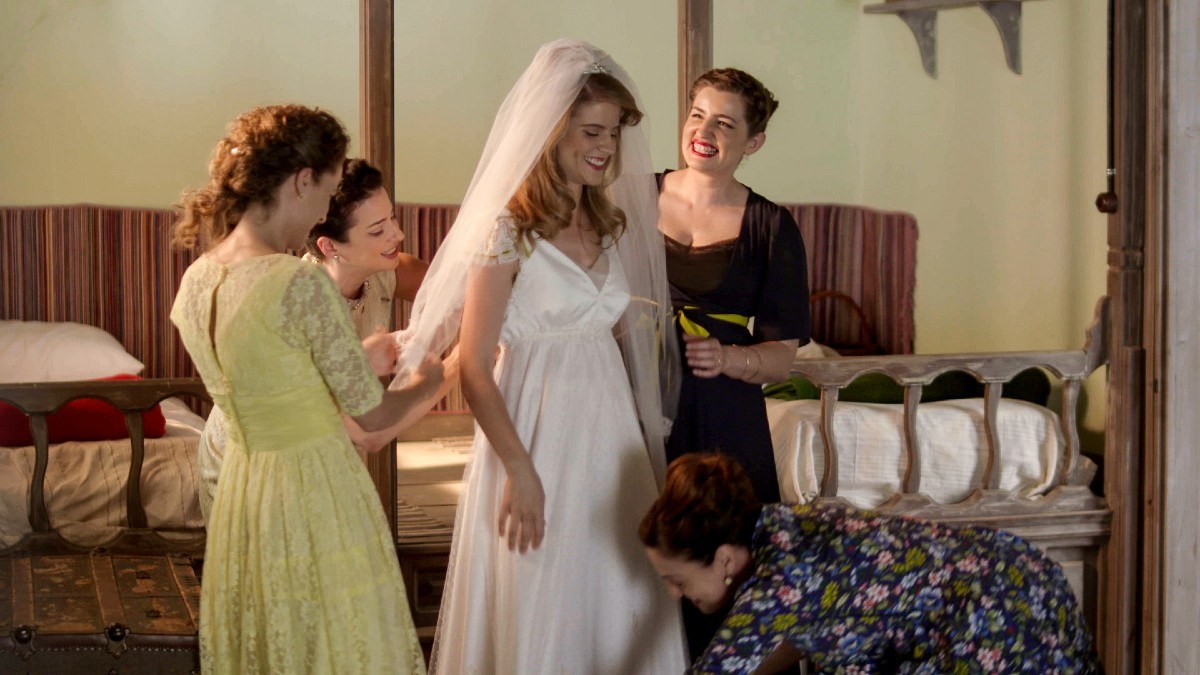 Οι «Άγριες Μέλισσες» έρχονται και αυτή την εβδομάδα με επεισόδια που θα καθηλώσουν. Όσα θα δούμε στα επεισόδια 137 με 140.