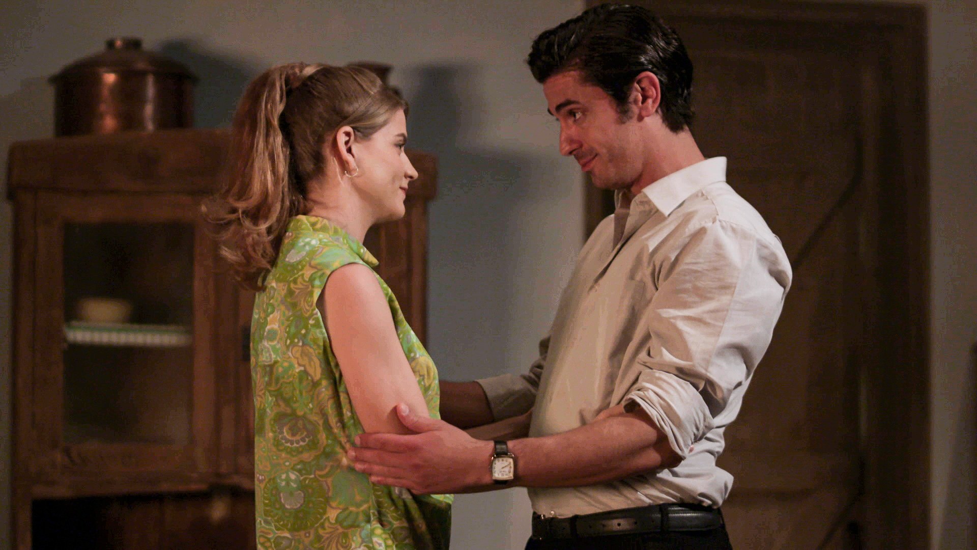 Οι «Άγριες Μέλισσες» έρχονται και αυτή την εβδομάδα με επεισόδια που θα καθηλώσουν. Όσα θα δούμε στα επεισόδια 137 με 140.