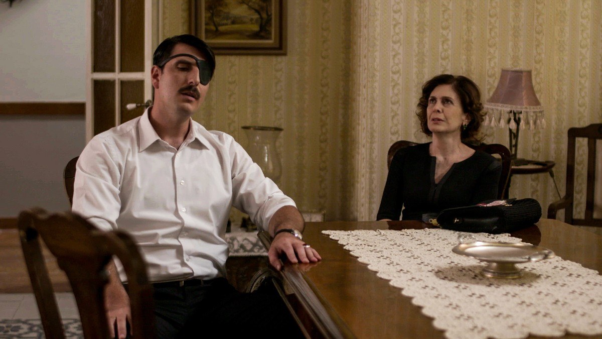 Οι «Άγριες Μέλισσες» έρχονται και αυτή την εβδομάδα με επεισόδια που θα καθηλώσουν. Όσα θα δούμε στα επεισόδια 137 με 140.