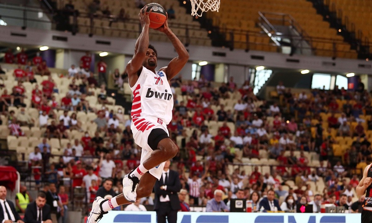 Ο Ολυμπιακός επέστρεψε σε σειρά τελικών στην Basket League για πρώτη φορά μετά το 2018 αφού πήρε «σκούπα» με τον Προμηθέα.