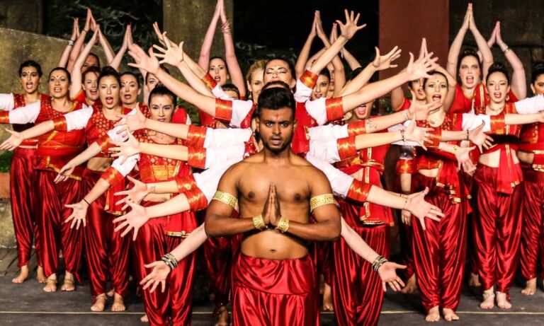 8ο «Φεστιβάλ Bollywood και Πολυπολιτισμικών Χορών»: 2 μοναδικές χορευτικές παραστάσεις στο θέατρο Δόρα Στράτου