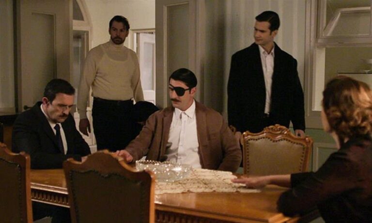 Άγριες Μέλισσες επόμενα επεισόδια: Έτσι τελειώνει η συγκλονιστική σειρά του ANT1