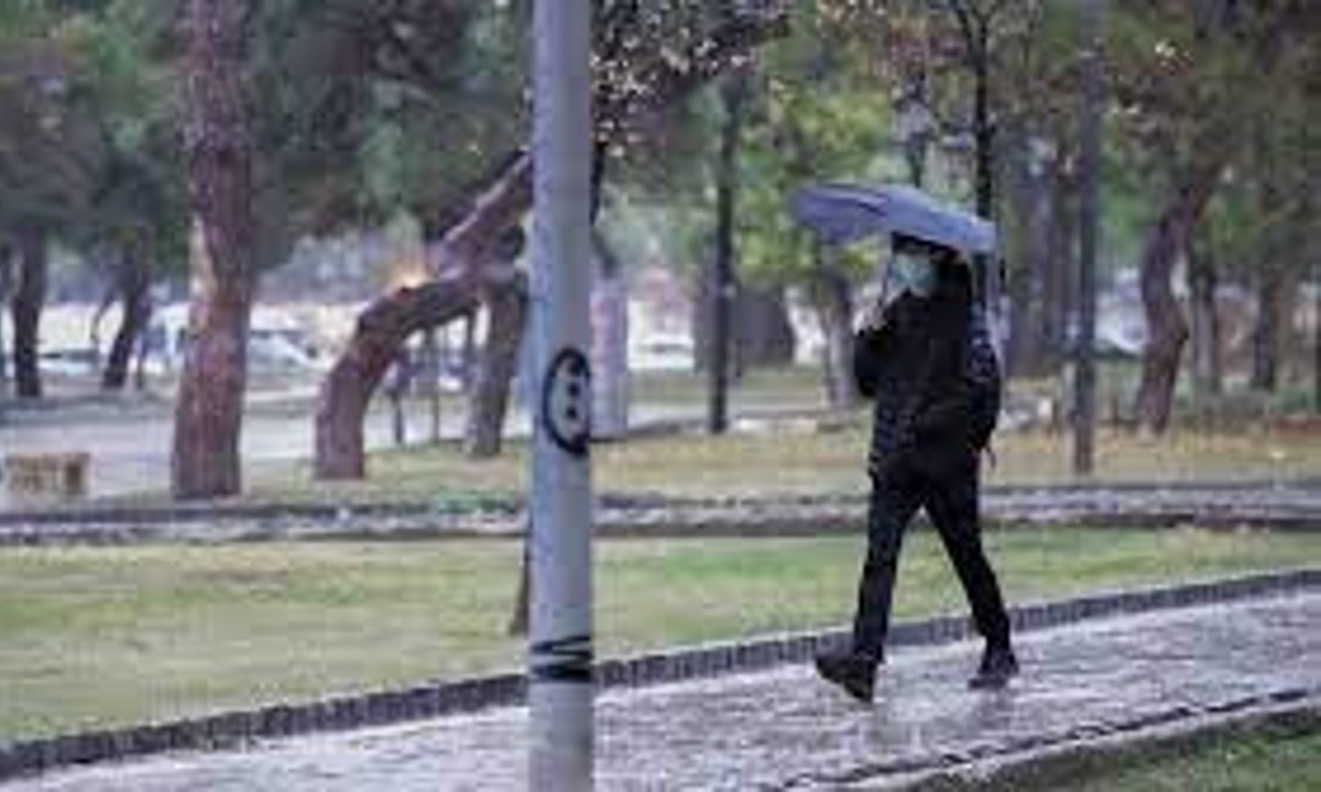 Καιρός (11/6): «Μαύρο» Σάββατο, με βροχές, καταιγίδες και ψύχρα!