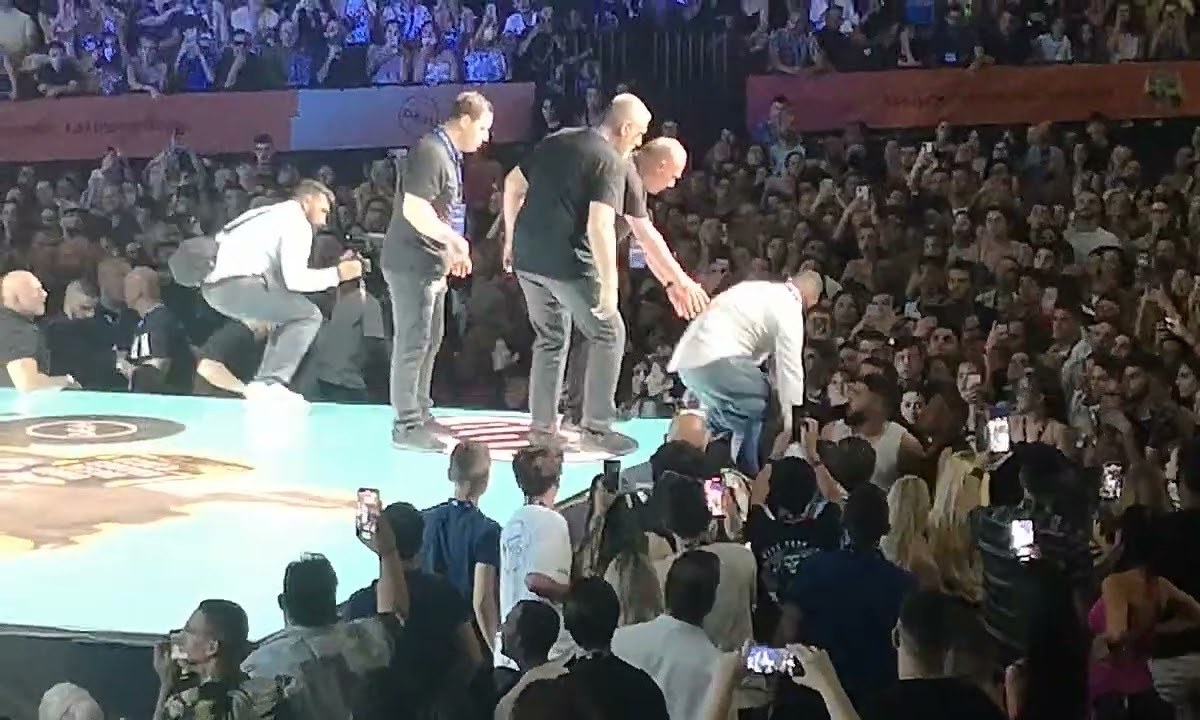 MAD VMA 2022: Το Twitter τσακίζει τους τράπερς Snik και Light με το #Cancel_trappers