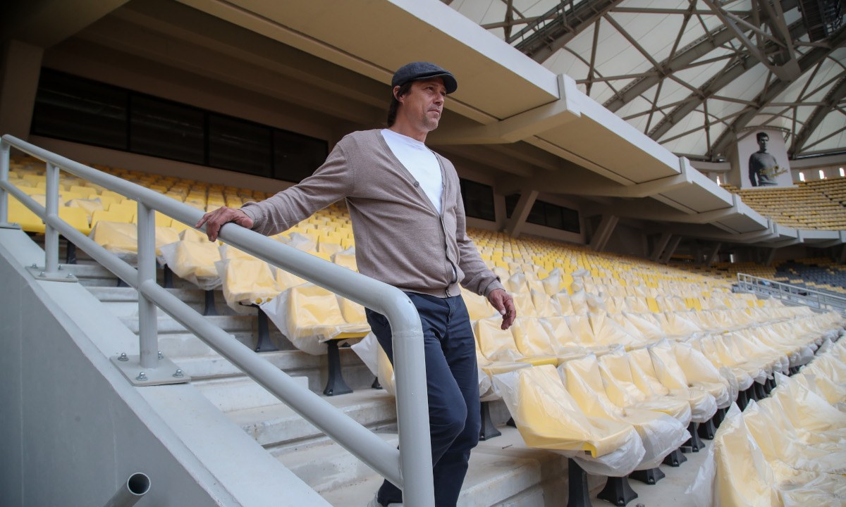 Η ΑΕΚ ψάχνει φορ να τον βάλει δίπλα στον Αραούχο