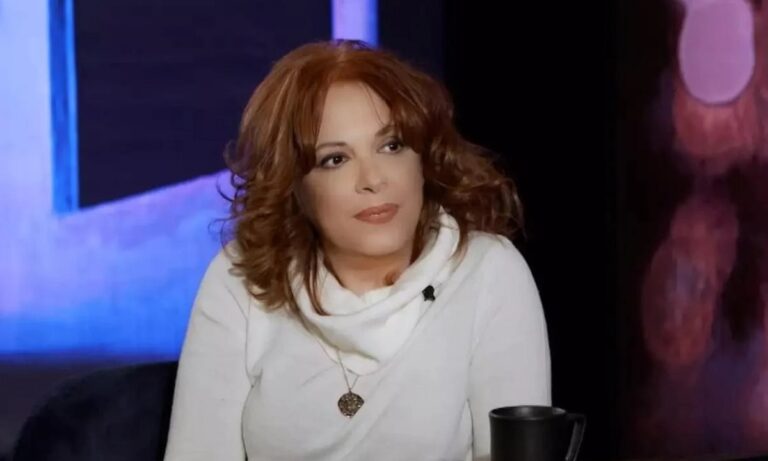 Ελένη Ράντου: Είναι διακοπές στο πιο μαγευτικό μέρος