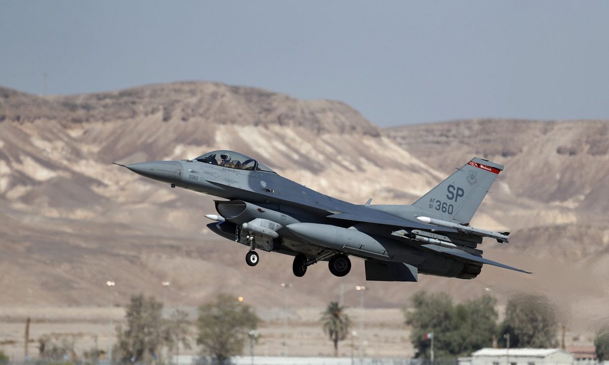 Πέρασε από την αρμόδια επιτροπή της αμερικανικής Βουλής η μία από τις δύο τροπολογίες για το «μπλόκο» στην πώληση των F-16 στην Τουρκία.