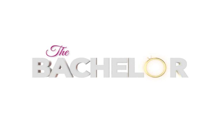 The Bachelor: Πρώην νικήτρια του ριάλιτι topless στην Κεφαλονιά!