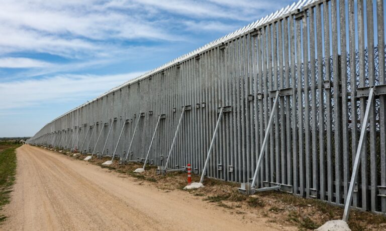 Ελληνοτουρκικά: «Σφραγίζει» τα σύνορα με την Τουρκία η Ελλάδα – Τι αποφασίστηκε στη σύσκεψη του ΚΥΣΕΑ