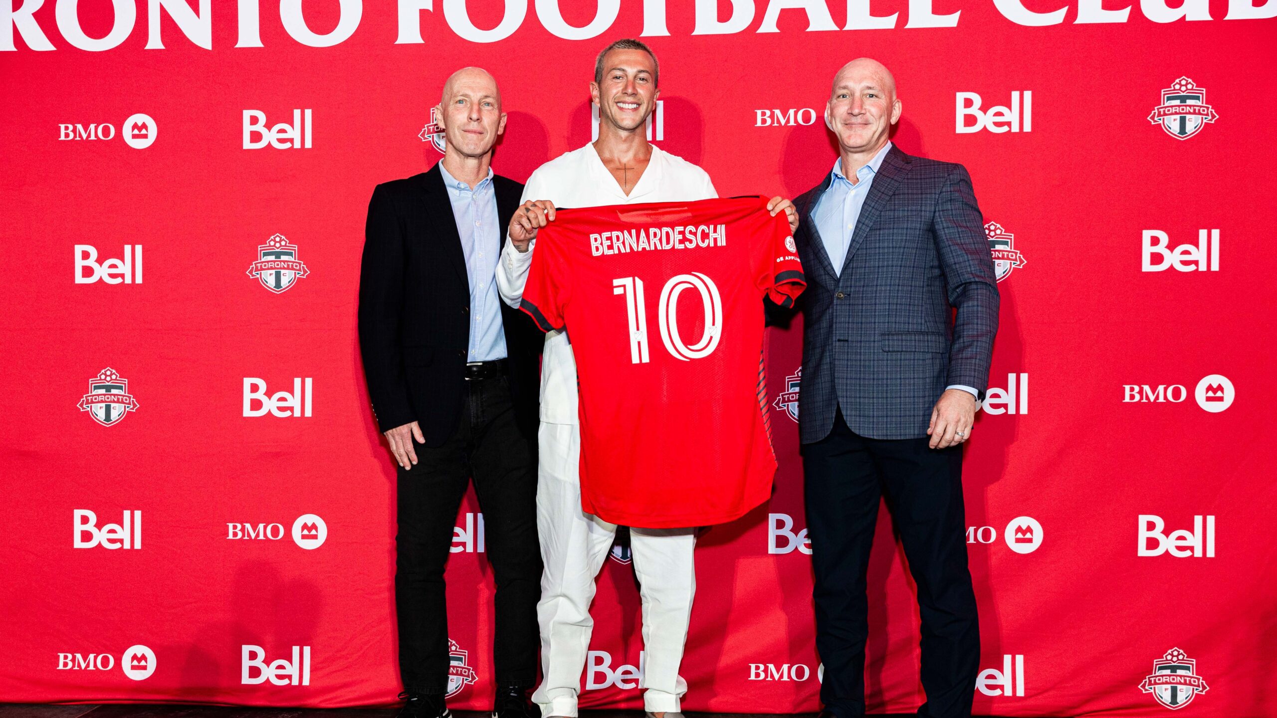 MLS: Το American dream κυριαρχεί - Από τον Μπέιλ στον Ινσίνιε και από τον Κιελίνι στους Πούιγκ, Τέγιο