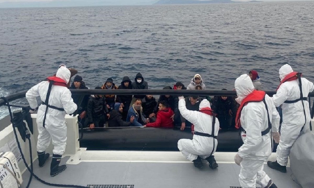 Προκλητικό σχέδιο ΜΚΟ και Τούρκων – Θέλουν να καταργήσουν την FRONTEX στο Αιγαίο