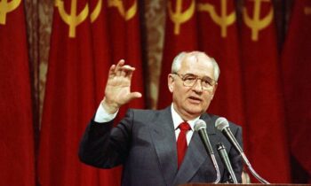 Η είδηση του θανάτου του Μιχαήλ Γκορμπατσόφ έφερε το τέλος μιας εποχής