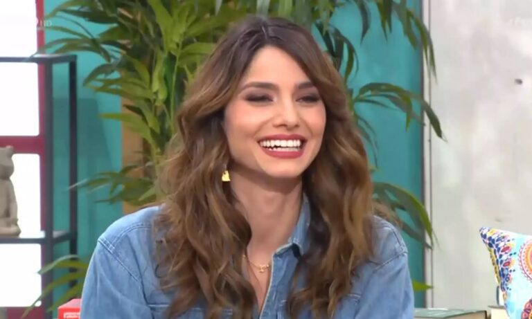 Ηλιάνα Παπαγεωργίου: Αυτός είναι ο νέος αγαπημένος της – Πού πήγαν μαζί διακοπές!