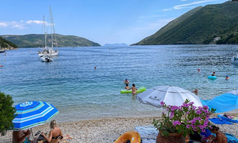 Καιρός (27/8): Επιτέλους, ξανά καλοκαίρι από το Σάββατο! – Σε ύφεση η κακοκαιρία