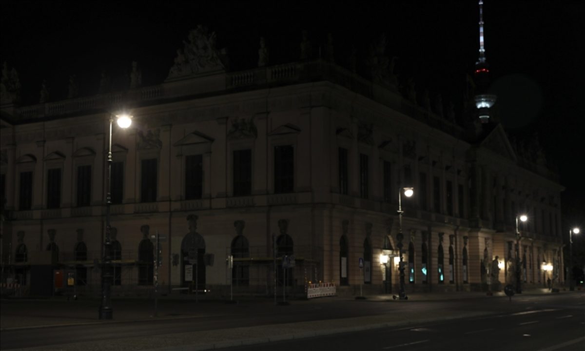 «Βαρύς» χειμώνας στην Ευρώπη: Στη Γερμανία «κόβουν» το ζεστό νερό και επιβάλλουν συσκότιση! – Στην Ελλάδα;