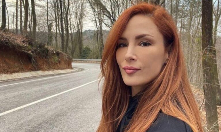 Τουρκία: Τουρκάλα ηθοποιός έβαλε βαθύ ντεκολτέ και τους τέντωσε