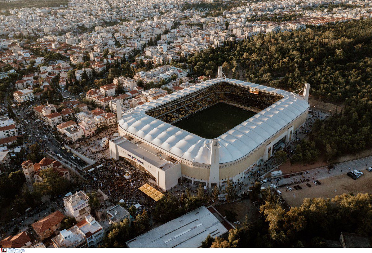 Δείτε βίντεο και φωτογραφίες από τα μεγαλοπρεπή εγκαίνια του νέου γηπέδου της ΑΕΚ - Πιο συγκινημένος από όλους ο Δημήτρης Μελισσανίδης.