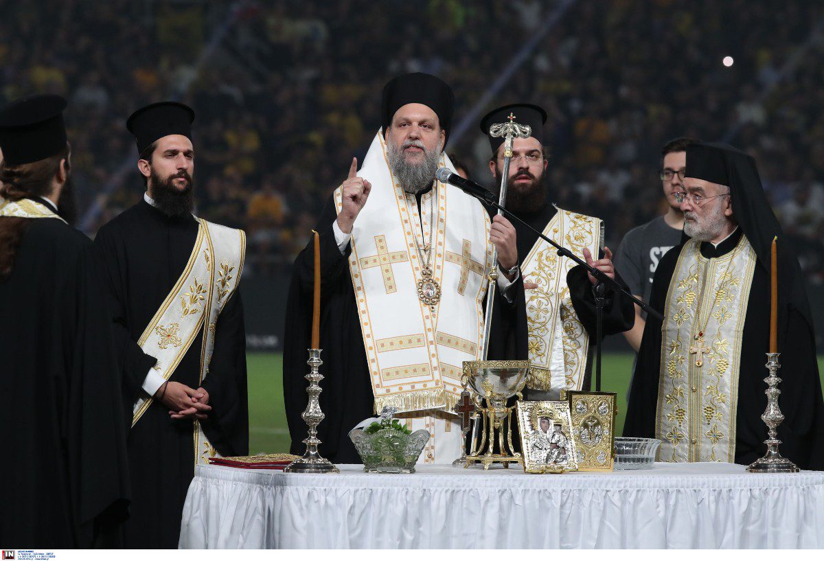 Δείτε βίντεο και φωτογραφίες από τα μεγαλοπρεπή εγκαίνια του νέου γηπέδου της ΑΕΚ - Πιο συγκινημένος από όλους ο Δημήτρης Μελισσανίδης.