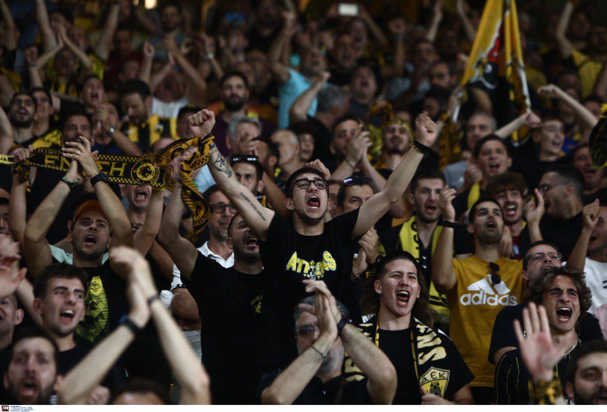 Δείτε βίντεο και φωτογραφίες από τα μεγαλοπρεπή εγκαίνια του νέου γηπέδου της ΑΕΚ - Πιο συγκινημένος από όλους ο Δημήτρης Μελισσανίδης.