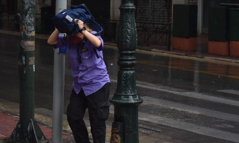 Καιρός (3/9): Βροχές και καταιγίδες και το Σάββατο – Ως και 6 μποφόρ οι άνεμοι στο Ιόνιο