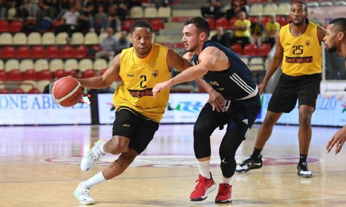 Η ΑΕΚ επικράτησε 81-78 της Βερόνα και θα αγωνιστεί την Κυριακή (25/9-21:00) στον τελικό του τουρνουά στο Τέραμο της Ιταλίας.