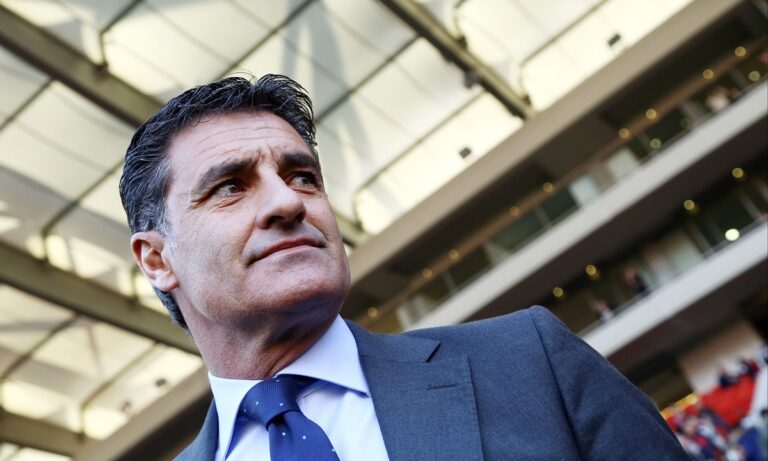 Ξεκαθαρίζει το τοπίο στην τελική συζήτηση Βαγγέλη Μαρινάκη με Μίτσελ – Το 1+1 στο συμβόλαιο με τον Ολυμπιακό και οι ειδικοί όροι