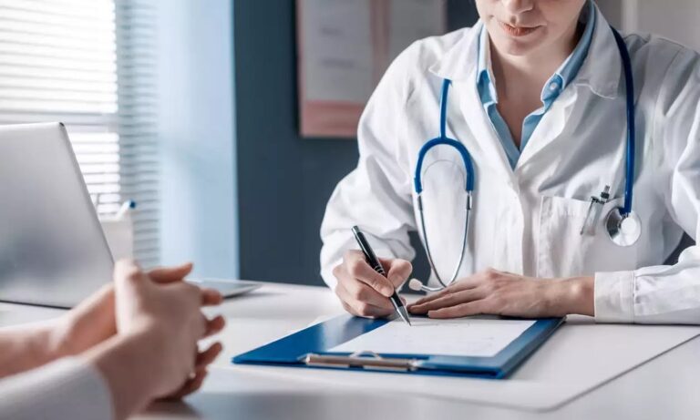 Προσωπικός γιατρός: Εκεί ανοίγει η πλατφόρμα – Πώς γίνεται η εγγραφή