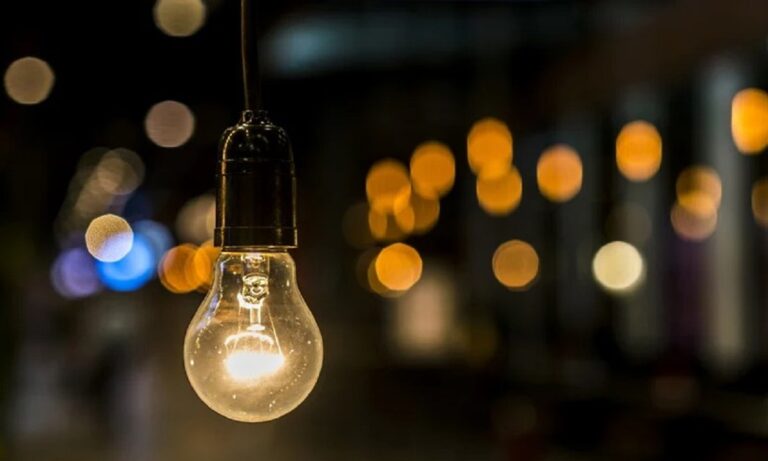 Επιδότηση ρεύματος: Αυτές είναι οι τρείς κλίμακες που εξετάζει η κυβέρνηση