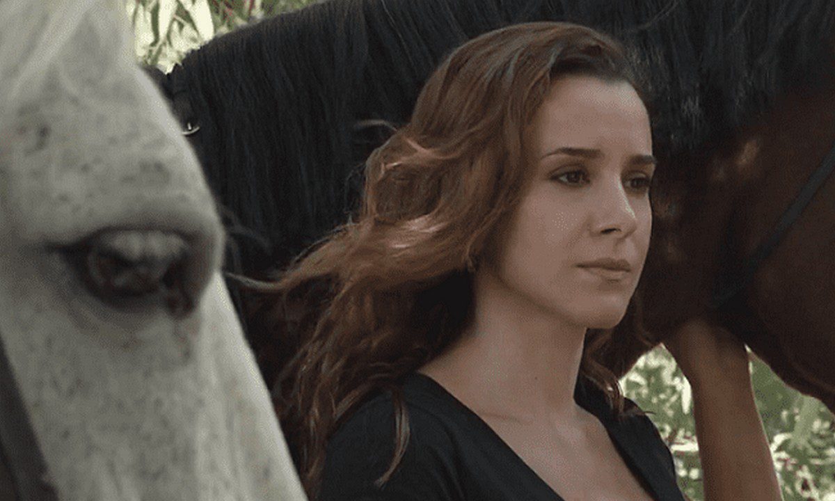 Άγρια Γη επόμενα επεισόδια: Ο Αντώνης παίρνει διαζύγιο από την Όλγα – Η Άννα δεν θυμάται ούτε το όνομά της