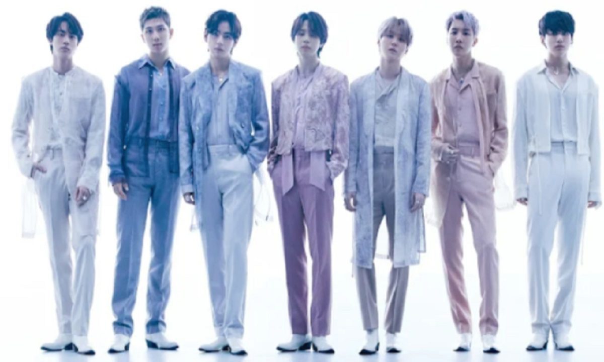 Oι BTS πάνε στον στρατό – Η Νότια Κορέα διχασμένη