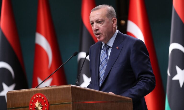 Ελληνοτουρκικά: Μπαράζ προκλήσεων από την Τουρκία - Αδιόρθωτος ο Ερντογάν