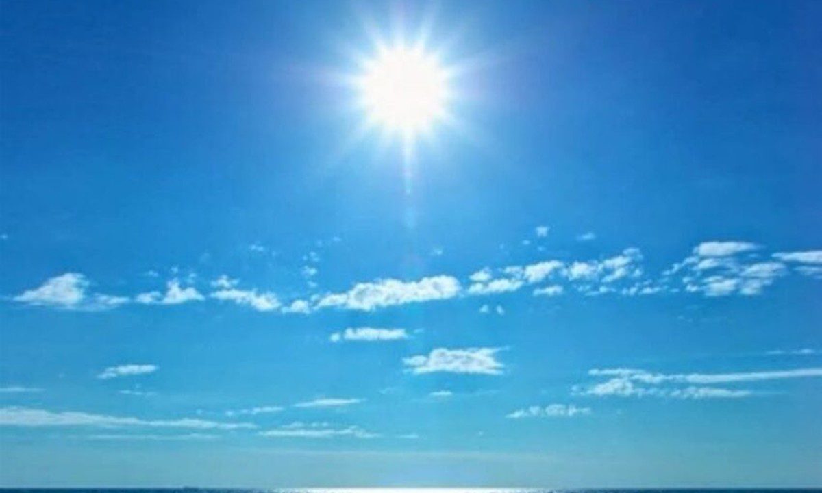 Καιρός: ΗλιοφΚαιρός: Λίγη «άνοιξη» ακόμη και την Κυριακή σύμφωνα με τον Αρναούτογλου - Τι θερμοκρασίες θα επικρατήσουν