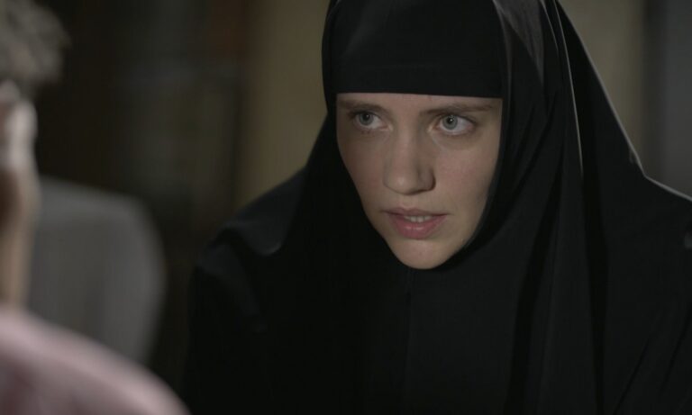 Μαύρο Ρόδο επόμενα επεισόδια: Η Ελισάβετ παραδέχεται τον έρωτα της για τον Πέτρο στην Αυξεντία