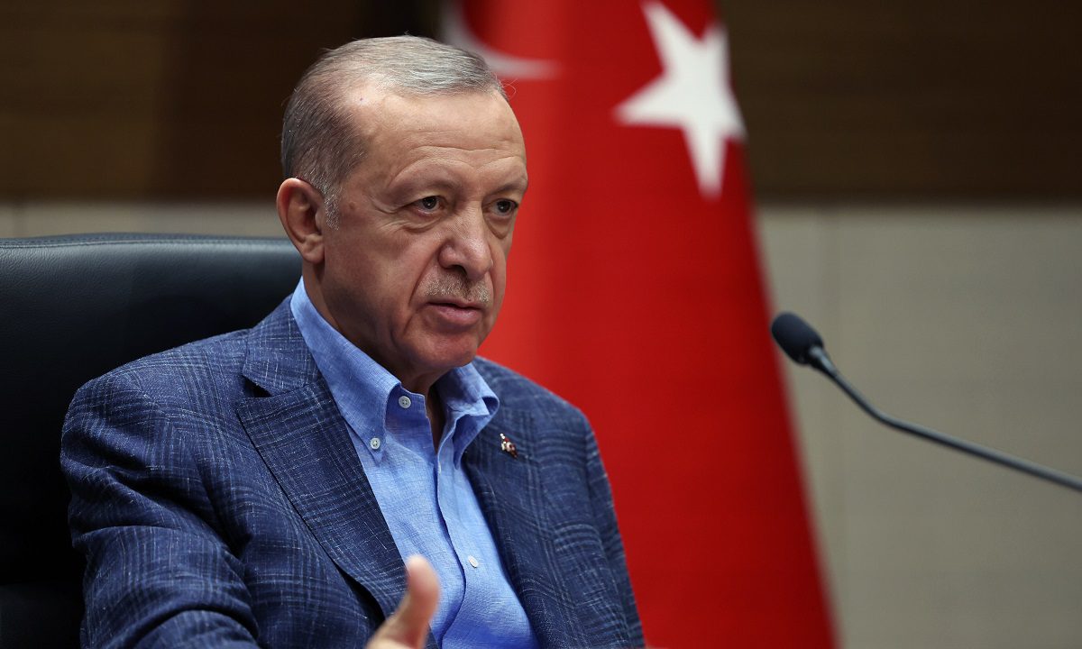 Τουρκία: Νέο δημοσκοπικό χαστούκι για τον Ερντογάν – Χάνει ακόμη και από τον άγνωστο αντίπαλό του