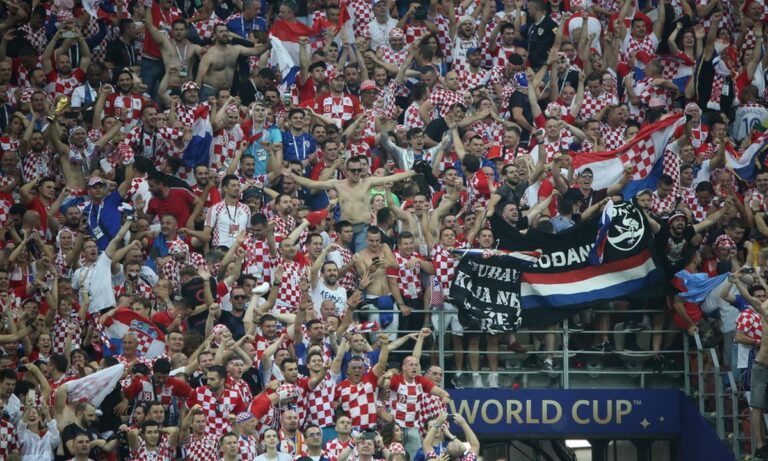 Μουντιάλ 2022: Πήρε φωτιά η Κροατία για την 3η θέση – Απίστευτο βίντεο από τους πανηγυρισμούς στο Ζάγκρεμπ (vid)