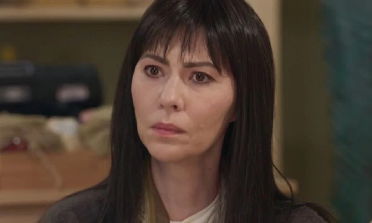 Η γη της ελιάς επόμενα επεισόδια: Αυτή συλλαμβάνει την Αρετή – Ερωτική εξομολόγηση στην Δήμητρα!