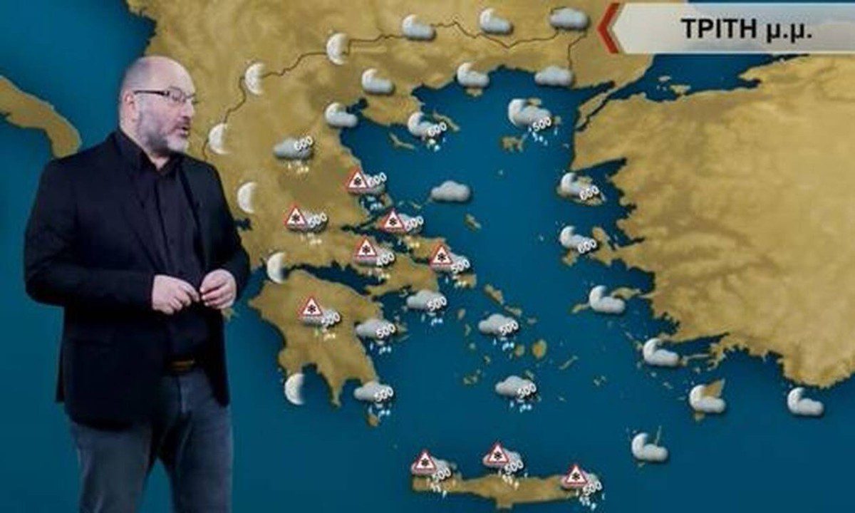 Σάκης Αρναούτογλου και ΕΜΥ προειδοποιούν πως ο καιρός θα παραμείνει άστατος και την Τρίτη *6/12/2022). Που θα ρίξει βροχές και καταιγίδες.