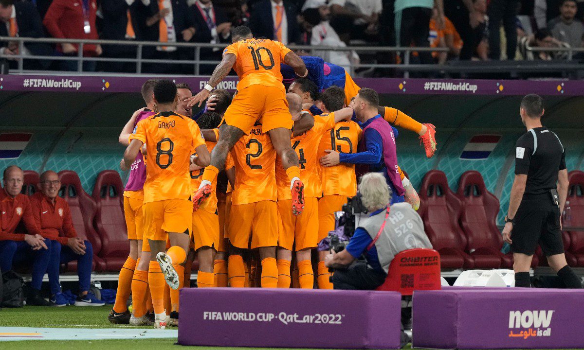 Μουντιάλ 2022: Η Ολλανδία «καθάρισε» (3-1) τις ΗΠΑ, με «ήρωα» τον Ντάμφρις και πλέον «βλέπει» Μέσι (vid)