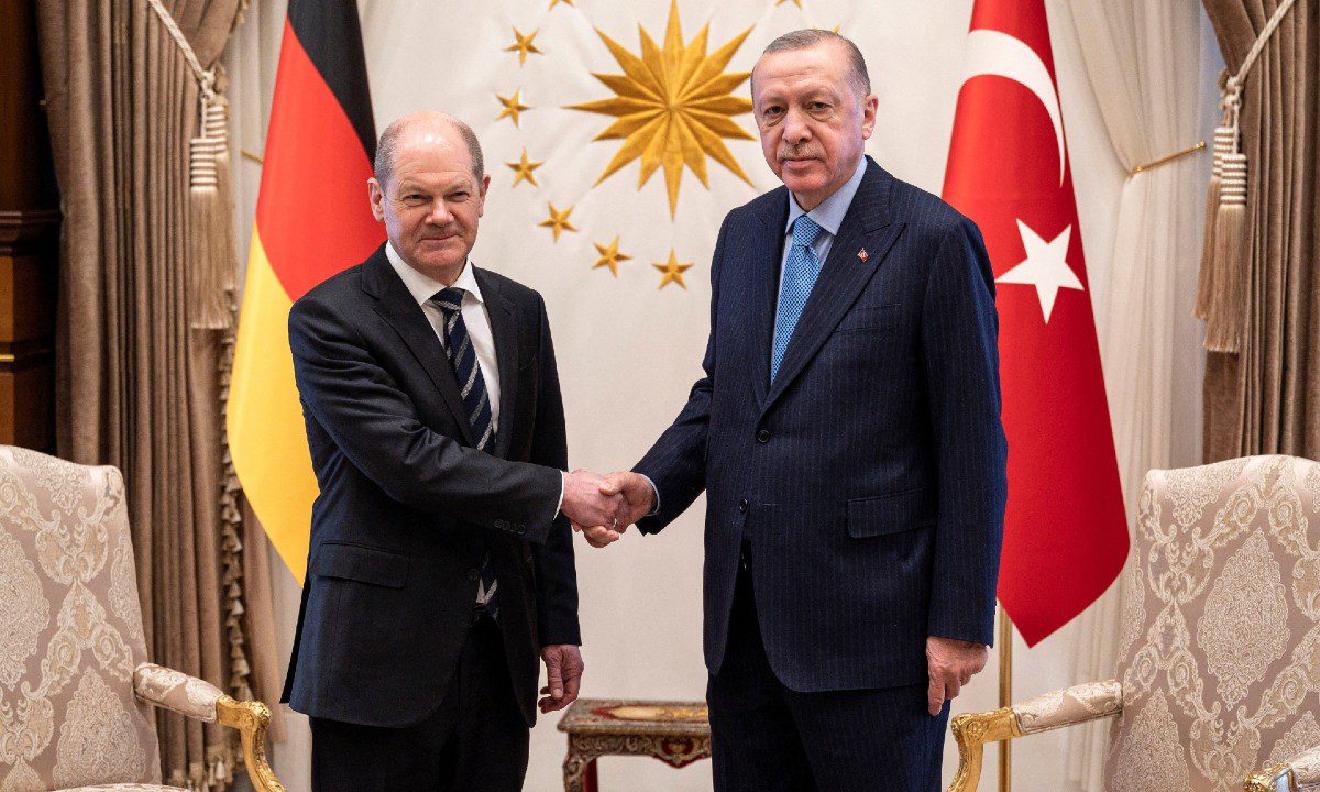 Τουρκία: Οργή στο Βερολίνο για το ενδεχόμενο χερσαίας επιχείρησης της των Τούρκων στη Συρία. Προειδοποίηση σε Ρετζέπ Ταγίπ Ερντογάν
