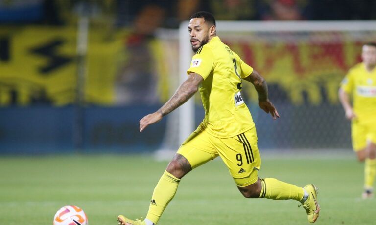 Άρης: Μια ώρα αρχύτερα για Γκρέι – «Χάλασε» του Κράστεφ!