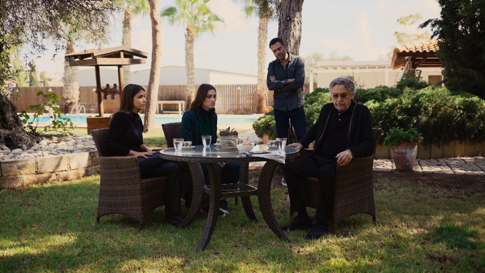 Η γη της ελιάς επόμενα επεισόδια: «Τέλος» από το MEGA – Πότε αναμένεται να επιστρέψει