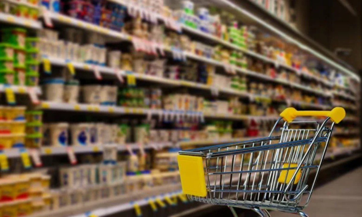 Καλάθι του νοικοκυριού: Πως εξαπατούν τους πελάτες μειώνοντας τις ποσότητες των προϊόντων!