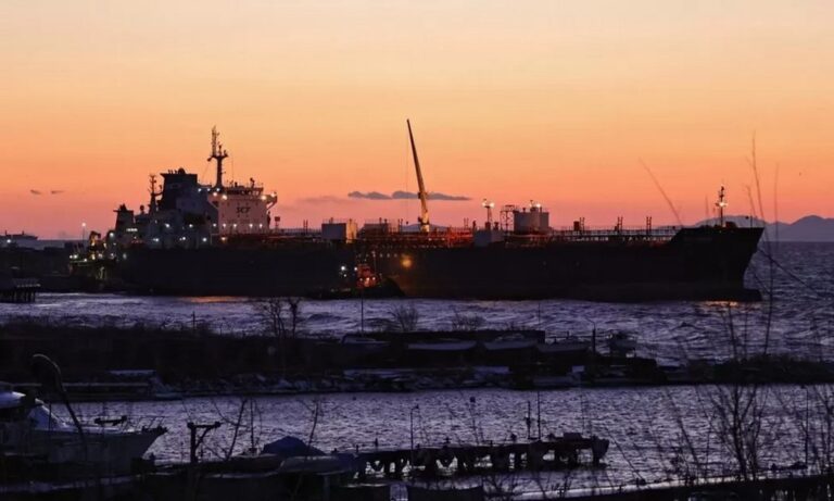 Ρωσία: Δεν δέχεται ανώτατο όριο για τις εξαγωγές του πετρελαίου