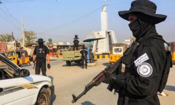Ταλιμπάν: Δολοφόνος εκτελέστηκε δημόσια από τον πατέρα του θύματος