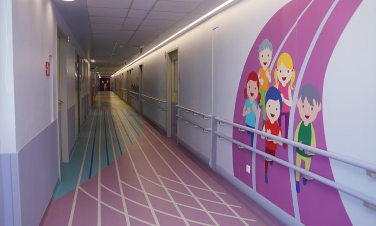 Τριτοκοσμικές καταστάσεις με «ασφυξία» στα παιδιατρικά νοσοκομεία τις μέρες των εορτών – Ως και 8 ώρες αναμονή!