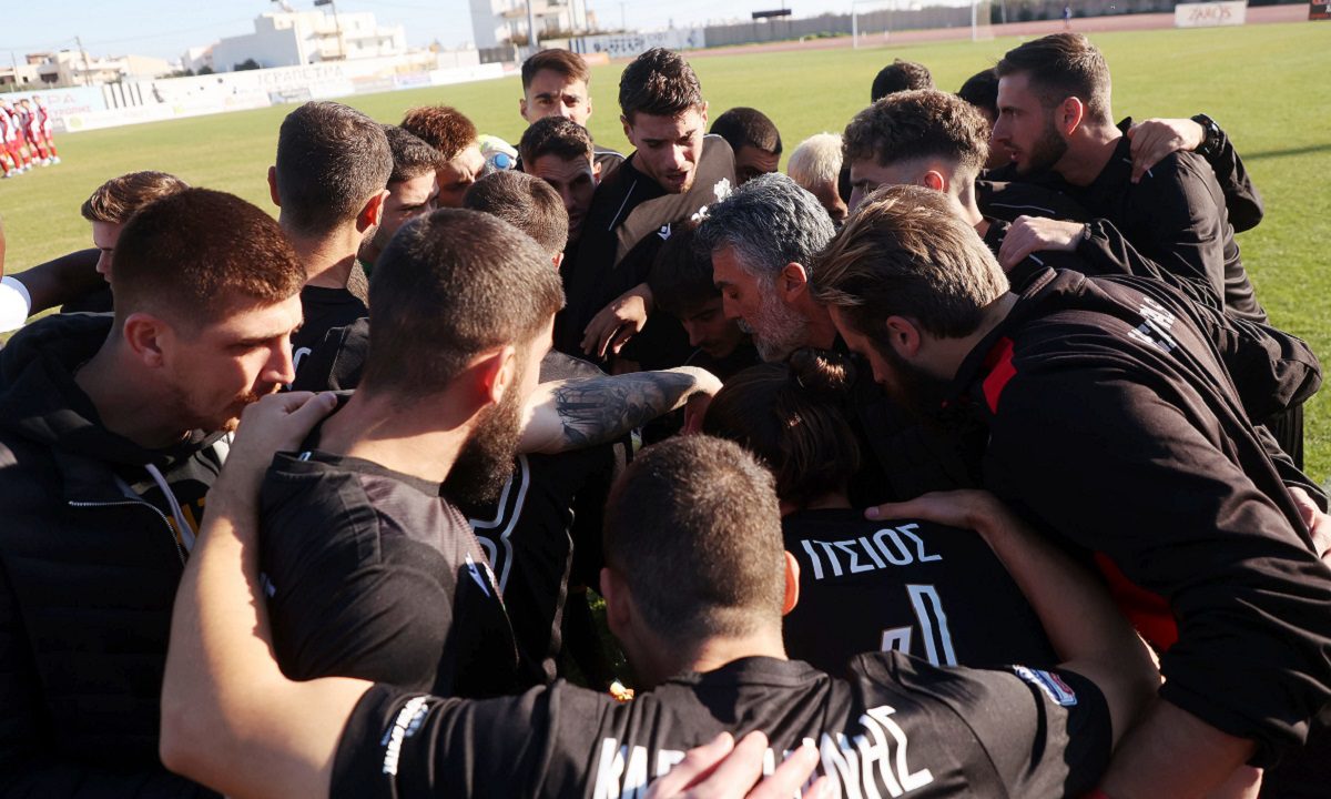 Super League 2: Η ομάδα που τρελαίνει κόσμο – Οι αποκαλύψεις του κόουτς και το μυστικό της επιτυχίας