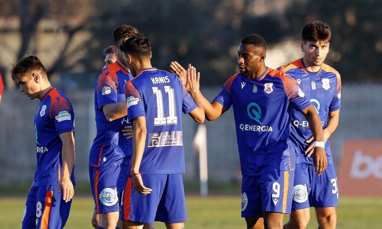 Super League 2: Τρένο ο Πανσερραϊκός, πάρτι ο ΠΑΟΚ Β’