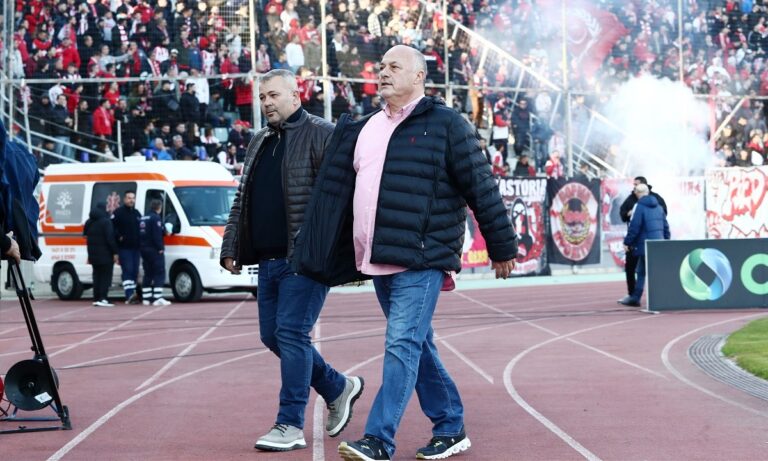 Αχιλλέας Μπέος: 35.000 επισκέπτες στον Βόλο – Κοντά ένα εκατ. ευρώ έσοδα – 14 γκολ στα ματς με Παναθηναϊκό, ΑΕΚ και Ολυμπιακό!