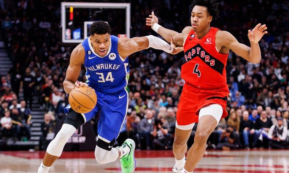 Μιλγουόκι Μπακς: Γιάννης «λαμπρός» τους οδηγεί – Νέα 30αρα και νίκη επί των Ράπτορς (vid)