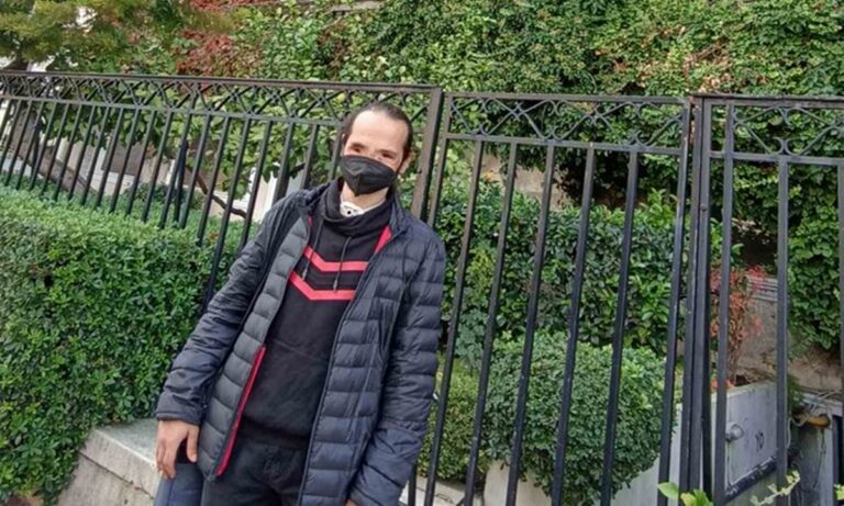 Θύμιος Μπουγάς: Συγκίνηση για τον μαχητή της ζωής – Παίρνει τη ζωή του πίσω, μένει στο Πέραμα και εργάζεται στον Πειραιά